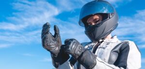 Motorcycle Safety Tips for Knoxville Riders
